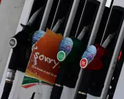 Australia's $10bn Fuel Security Plan Criticized as Short-Term Fix