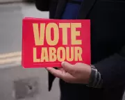 Birmingham Voters Wary of Replacing Starmer Despite Discontent
