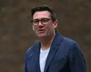 Burnham Tells Labour MPs to 'Hold the Line' as Leadership Seat Plans Falter