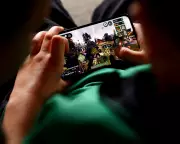 Child Safety Groups Urge US Probe Into Roblox Over Harm to Kids