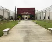 Cuban Immigrant Dies in Georgia ICE Detention Facility