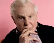 Derek Jacobi on Aids, Ageing, and Failing to Boil an Egg