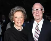 Doris Fisher, Gap Co-Founder Who Defined Preppy Style, Dies at 94