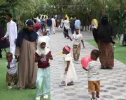 Eid Celebrations in Mogadishu Amid Conflict and Drought