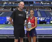 Emma Raducanu Rehires Coach Andrew Richardson for French Open Buildup