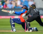 England Women Crush New Zealand by 10 Wickets, Win T20 Series 2-1