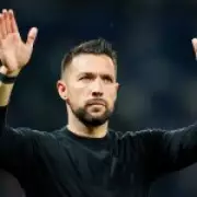 Francesco Farioli responds to Porto fan's plea to reject Chelsea job