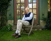 Guardian View on Writers' Retirements: The Sense of an Ending