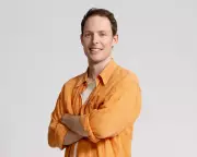 Guy Montgomery on Spelling Bees, Guns, and Jacinda Ardern