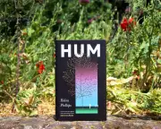 Helen Phillips Wins Climate Fiction Prize for 'Hum'