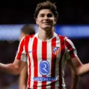 Julian Alvarez Chooses Barcelona Over Arsenal Amid Atletico Ultimatum