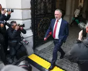 Labour MPs Channel Tory Psychodrama as Starmer Faces Leadership Crisis