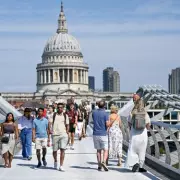 London Weather U-Turn: Temperatures to Drop with Rain on the Way