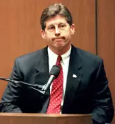 Mark Fuhrman, LA Detective in OJ Simpson Case, Dies at 72