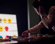 Melbourne Crowned World's Vinyl Capital with Record Store Boom