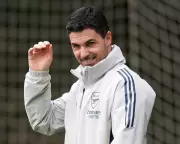 Mikel Arteta Built a Fire in Garden as Arsenal Won Premier League Title