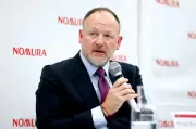Nomura Wholesale Chief: AI Arms Race to Cut Thousands of Bank Jobs