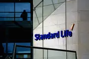 Pension Fund Snaps Up Cheap UK Gilts Amid Starmer Crisis