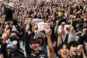 Samsung Faces Historic Strike Threat by 48,000 Workers Over Bonus Dispute