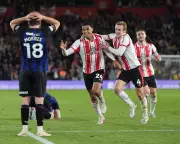 Southampton Edge Past Middlesbrough in Playoff Semi-Final Thriller