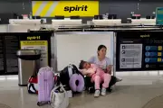 Spirit Airlines Shutdown: How Stranded Travelers Can Get Home and Refunds