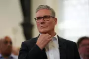 Starmer Leadership Battle Sparks Fears Over City Support Amid Political Turmoil