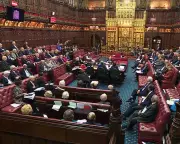 Starmer Restores Powers to Ousted Hereditary Peers in Lords Shake-Up