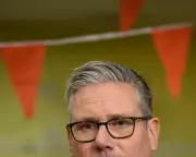 Starmer Survives for Now, but UK Politics More Fragmented Than Ever