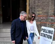 Starmer's Leadership Crisis: Labour Faces Tough Choice Amid Local Election Fallout