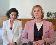Teal Independents Strengthen Centrist Bloc in Australian Politics
