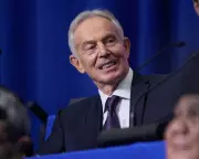 Tony Blair Urges Starmer to Abandon Net Zero, Embrace Trump
