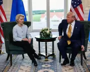 Trump Backs Down on EU Trade Deal Threat, Sets July 4 Ratification Deadline
