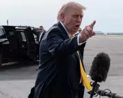 Trump's Media Disdain Empowers Tech Giants Against Australian News Tax