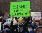 Trump's War on Science Politicizes Researchers, Threatens Independence