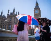 UK Heatwave: Record Temperatures and How People Are Coping