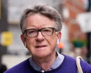 UK Parliament Committee Accuses Government of Withholding Mandelson Vetting File