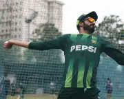 Usman Tariq: Pakistan Spinner Welcomes Scrutiny Ahead of T20 Blast Debut