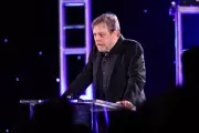 White House Calls Mark Hamill 'Sick' for AI Image of Trump in Grave