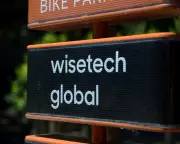 WiseTech Staff in Limbo as AI Job Cuts Loom, Founder Says AI Learns in 15 Mins