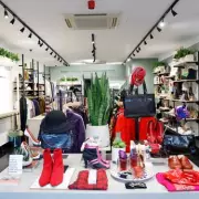 Woman Finds Hermès Scarves in Chelsea Charity Shop but Can't Afford Them
