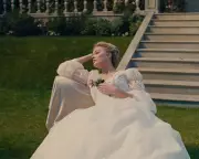 Wuthering Heights Director Regrets Cutting Margot Robbie's Hairy Armpits Scene
