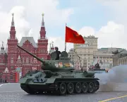 Zelenskyy Offers Open-Ended Truce as Russia Demands Ceasefire for Victory Day