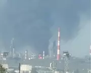 Zelenskyy Says Oil Plant Strikes in Russia Going to Plan as Drone Hits Syzran Refinery