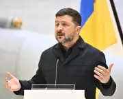 Zelenskyy Warns of Massive New Russian Strike; Drone Hits Romania