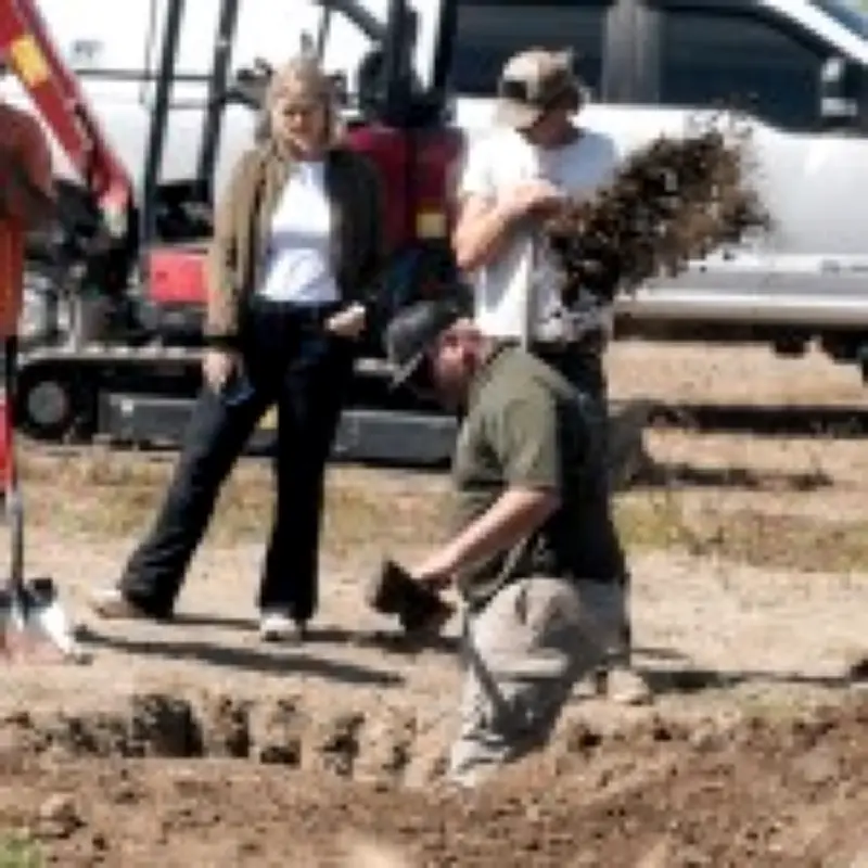 117 dogs found dead at 'no-kill' animal rescue in California