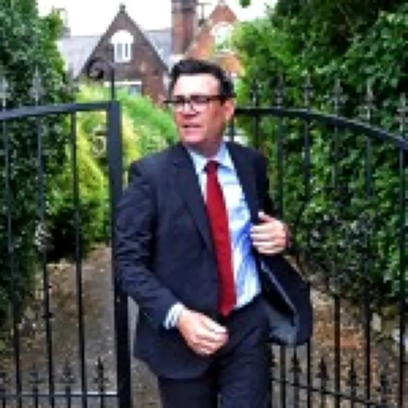 Andy Burnham to set out devolution plans as PM in Manchester speech