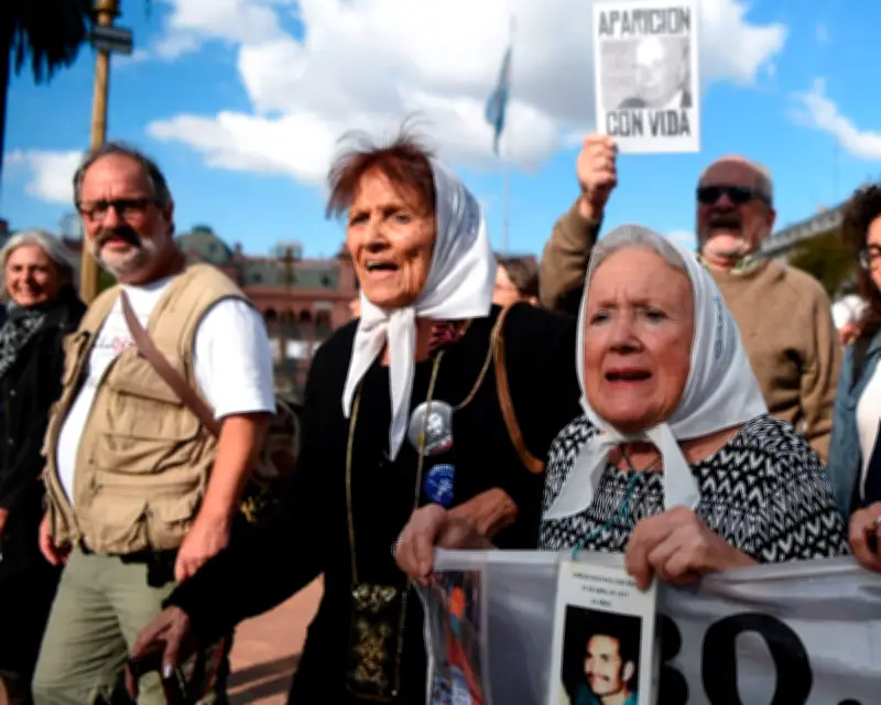 Argentinian Activist Taty Almeida Dies at 95 After 50-Year Search for Disappeared Son
