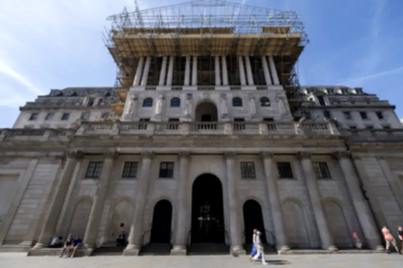 Bank of England to Test Private Markets Against Severe Shock