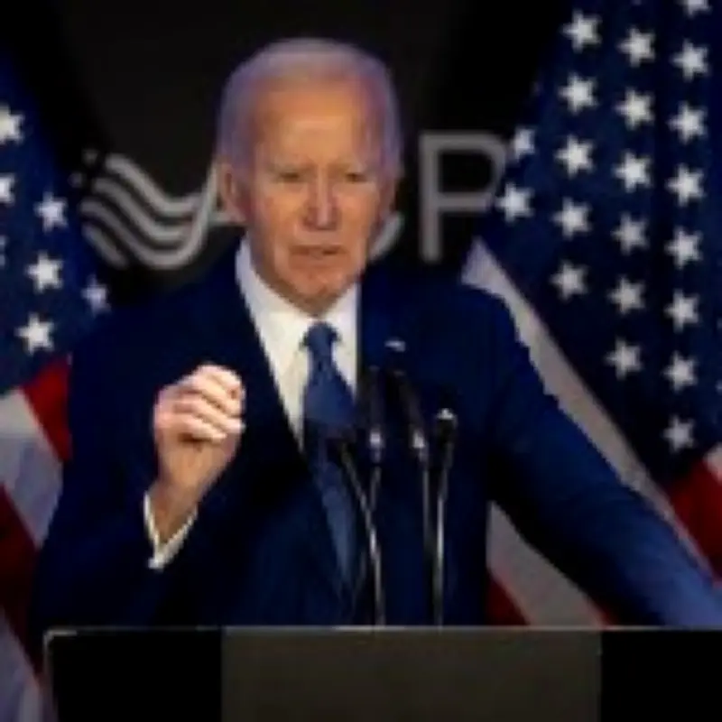 Biden calls Trump a 'loser' over vanity projects and corruption at Democrats gala