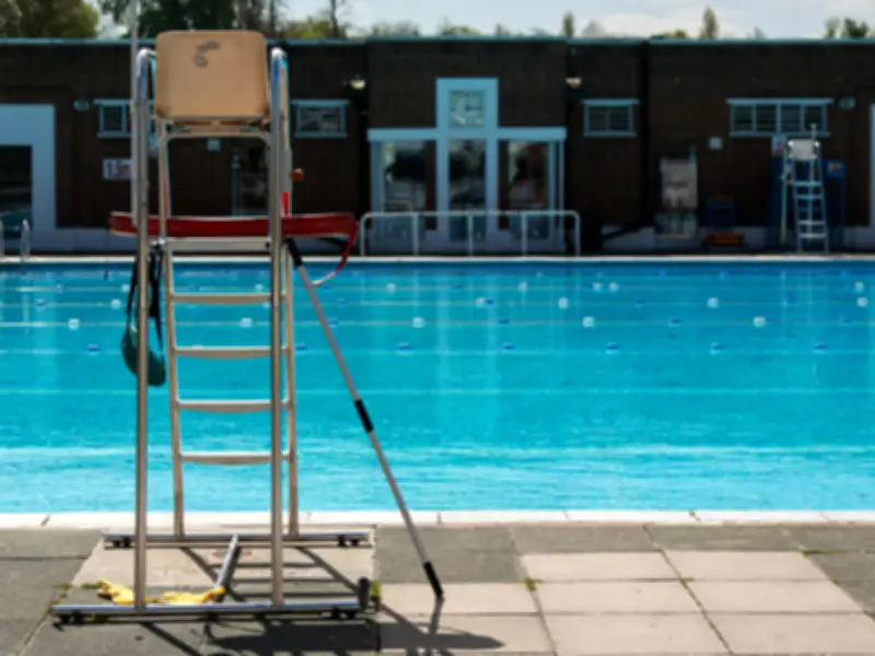 Brockwell Lido gets £250k refurbishment after operator collapse
